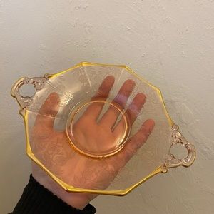 Clear plate dish, floral pattern, vintage, gold detail.